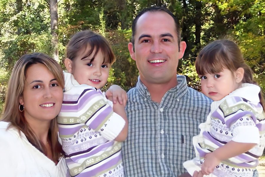 CW2 Edward Cantrell, a 2022 honoree, with his wife Louise and daughters Isabella and Natalia
