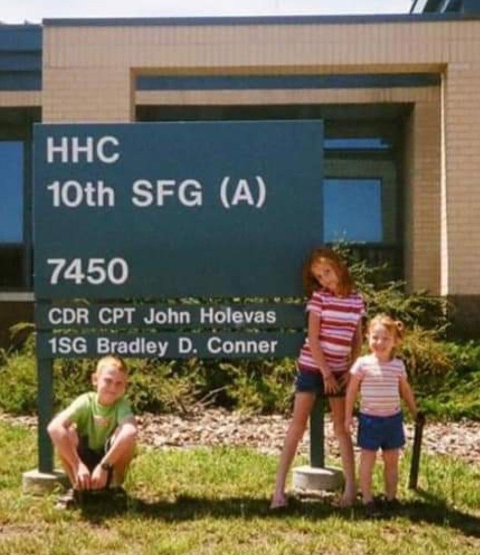 Bradly D. Conner family photo 3