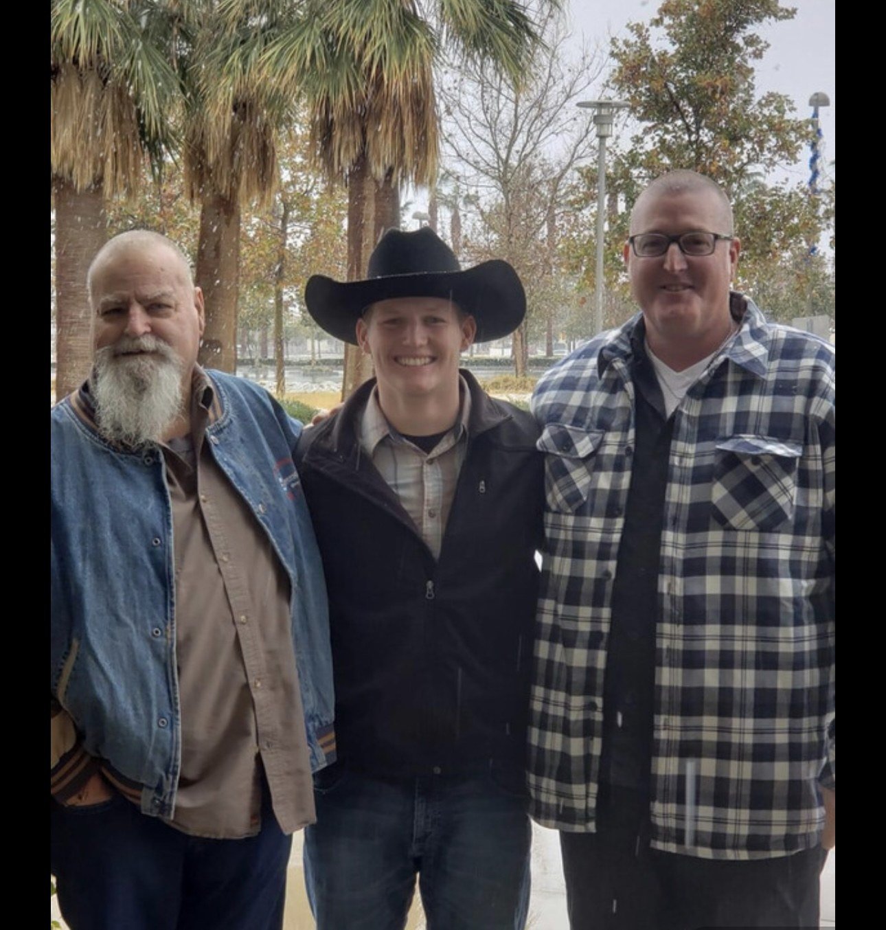 Tyler Shelton family photo 5